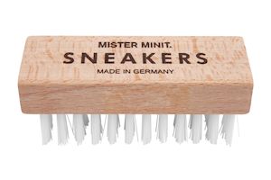 SNEAKER DOCTOR Nylon Brush