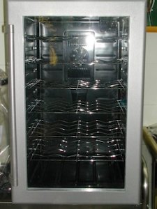 Wine Fridge – Holds 28 bottles