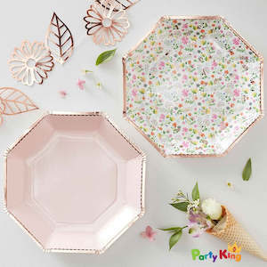 Gift: Ditsy Floral Paper Plates