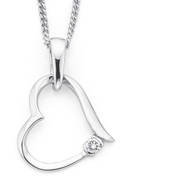 9ct white gold diamond heart pendant