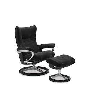 Stressless® Wing Large Leather Recliner - Signature Base (Paloma Black)