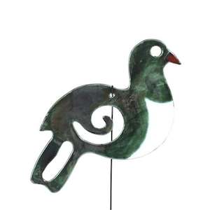 Garden Art Stand - Wood Pigeon