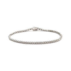 Jewellery: 9ct White Gold & Diamond Tennis Bracelet