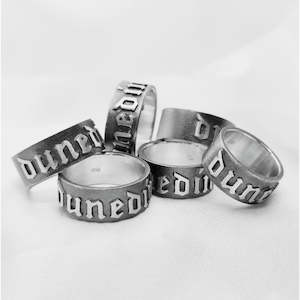 Clothing: ABYSSAL DUNEDIN RING