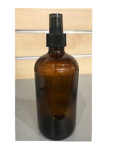 Plastic container, household: Boston 500ml Amber Bottle W Black Fine Mist Spray