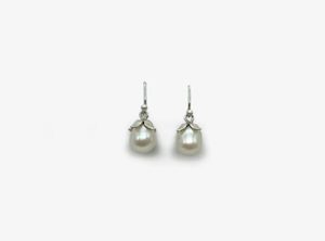 Silver Nightshade Earrings with freshwater pearl