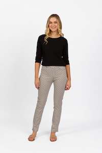 Womenswear: Vassalli - Slim Leg Pull-On Cotton Pant - 234LW - Sahara -50% Off