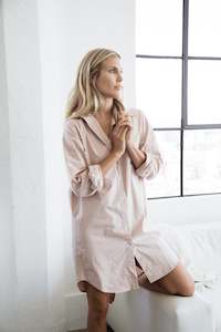 Loungewear: rose night shirt - seconds