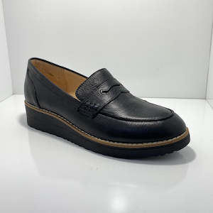 Oley Leather Loafer with Wedge Heel Top End