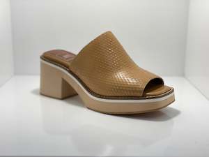 Footwear: E43 MDE Leather Slide