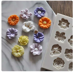 CakeDecoratingEquipment: Flower bud silicon mould