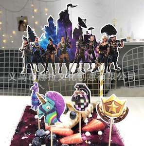 PartySupplies: Battle Royale Cake Topper - Style D