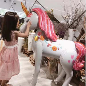 Unicorn: GIANT Unicorn balloon