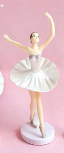 Ballet: Ballerina cake topper B