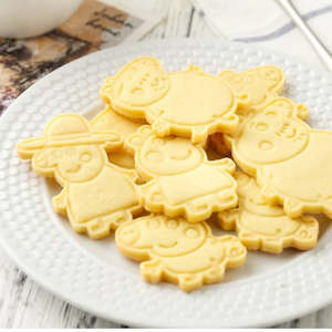 Cutters: 6 pcs Pinky Pig cookie cutters