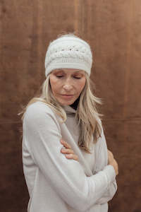 Angora Merino Knitwear: Cable Headband - Natural