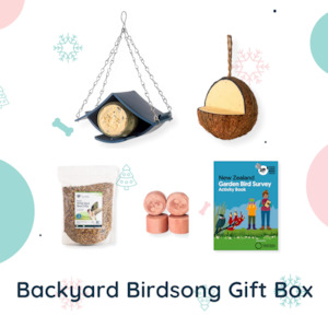 Pet: Backyard Birdsong Gift Box