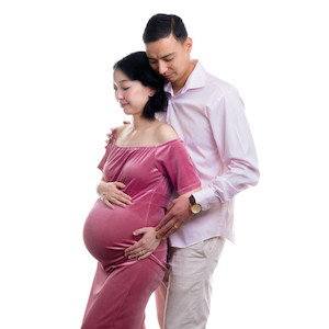 Portrait photography: Maternity Session - Gift Voucher - Studio or Outdoor PetePrue Photography