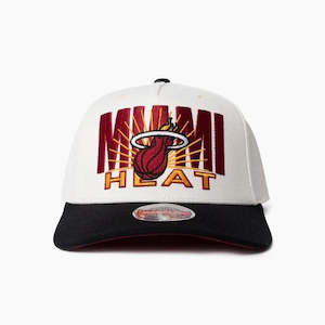 NBA Post Up Pro Pinch Snapback - Heat