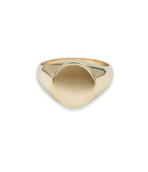 Jewellery: Gents 9ct Gold Solid Signet Ring