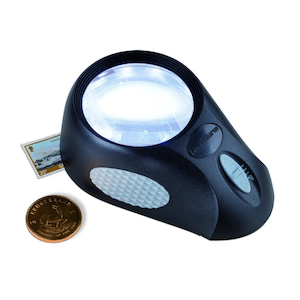 Bullauge Desk Magnifier