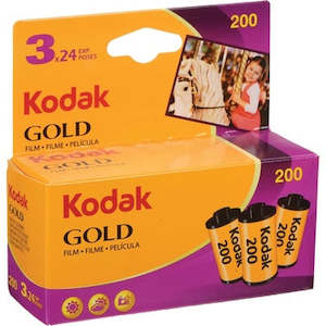 Commercial photography: Kodak Film GB135-24 200 Gold 3pk