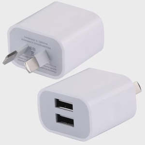 Commercial photography: Pronto Dual USB Wall Charger