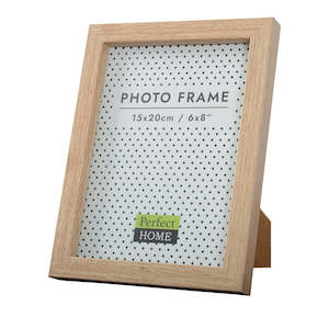 Commercial photography: Porter 6x8 Inch Oak