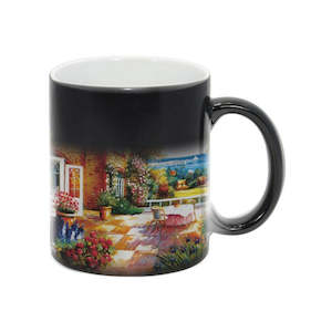 Commercial photography: 11OZ COLOUR CHANGING MUG - BLACK