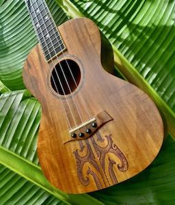 Upa-Upa Tenor Moko Ukulele