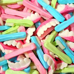 Confectionery: Fini Toothbrushes & Dentures