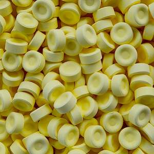 Confectionery: Mayceys Banana Dots