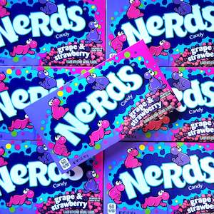 Nerds Grape & Strawberry Theatre Box