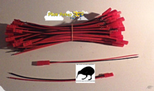 Pet: 1 pair of JST plugs with extension leads