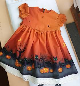 childrens clothing: Beautiful Halloween Dress