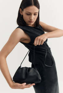 Clothing: Dumpling Bag - Black