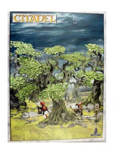 Model Kit - Citadel Wood Scenic Base & Trees (2007)