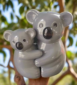 Vintage Koala Bears Cuddling Salt & Pepper Set