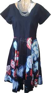 Huge Blooms Circle Audrey Dress - Planet Retro Original (XS & Small)