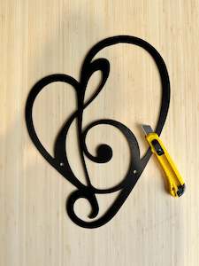 Large Black Treble Heart