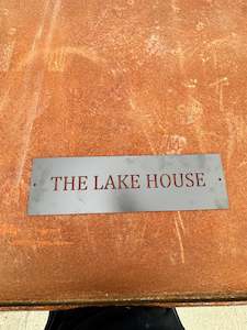 Sales agent for manufacturer: The Lake House