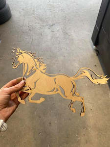 Sales agent for manufacturer: Wooden Horse