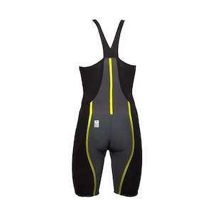 Sporting equipment: VICI - Female Closed Back