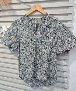 Clothing: Seeking Lola treasure top - Confetti drop