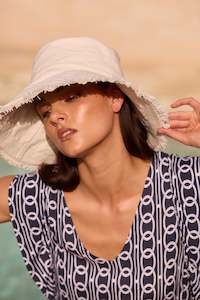 Sunny Bucket Hat White