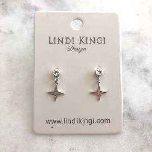 Lindi Kingi: Star Stud Earrings Platium