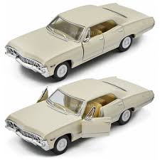 Toy: Kinsmart - 1967 Chevrolet Impala