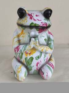 Toy: JGB - Polyresin Frog Kneeling