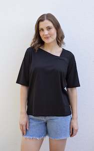 Womenswear: Slash Neck T-shirt