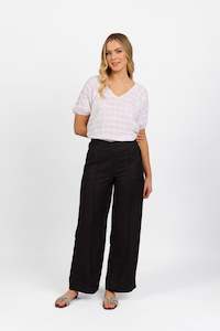 Womenswear: Vassalli Wide Leg Elastic Pant